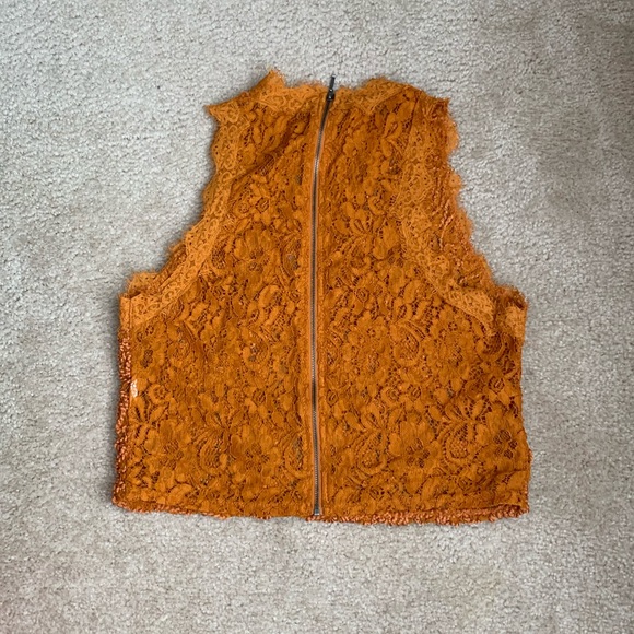 Zara Lace Top - Picture 4 of 4
